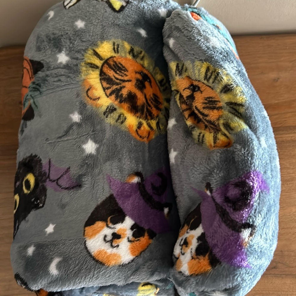Halloween blanket